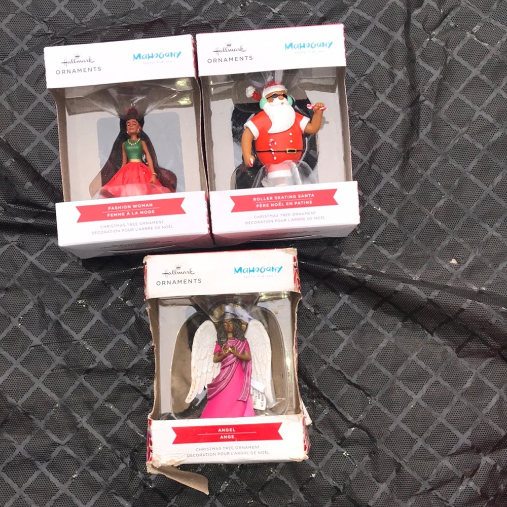 “MAHOGANY” Hallmark Ornaments Lot!